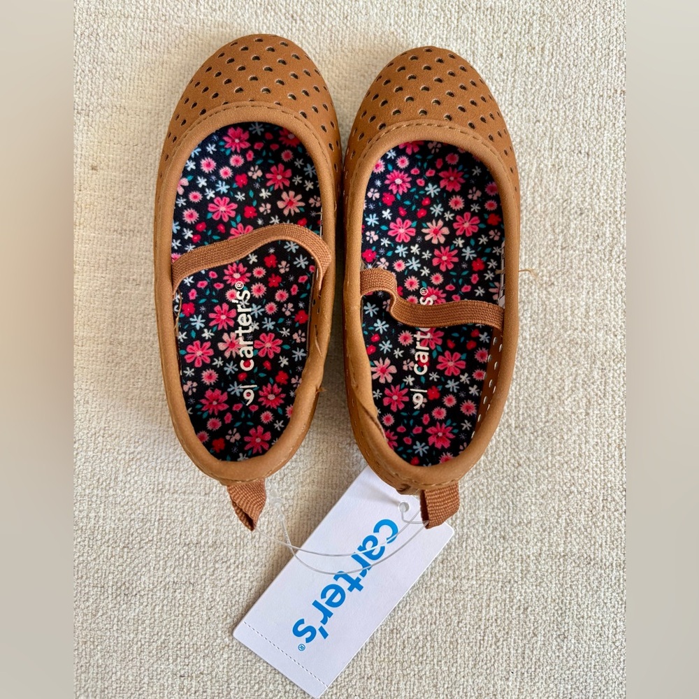 Carters Brown Toddler’s Dress Shoe Sz 6